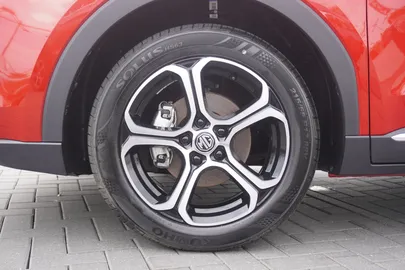 Car image 28
