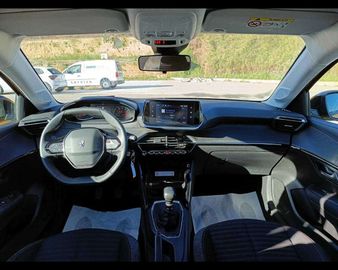 Car image 22