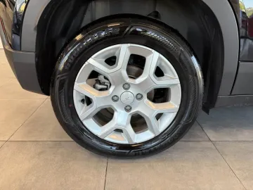Car image 31