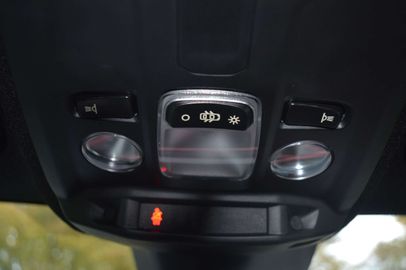 Car image 41