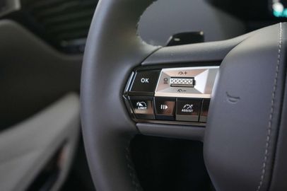 Car image 36