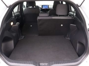 Car image 36