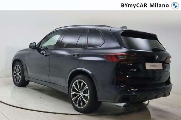 BMW X5 xDrive30d 210 kW image number 4