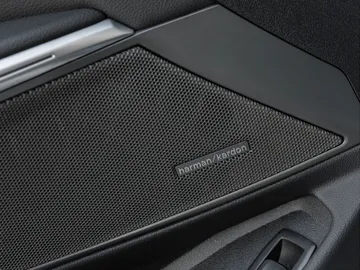 Car image 50
