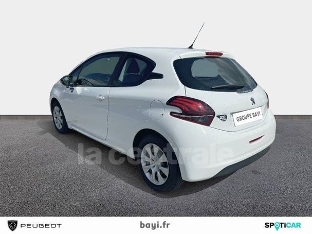 Peugeot 208 PureTech 68 50 kW image number 5