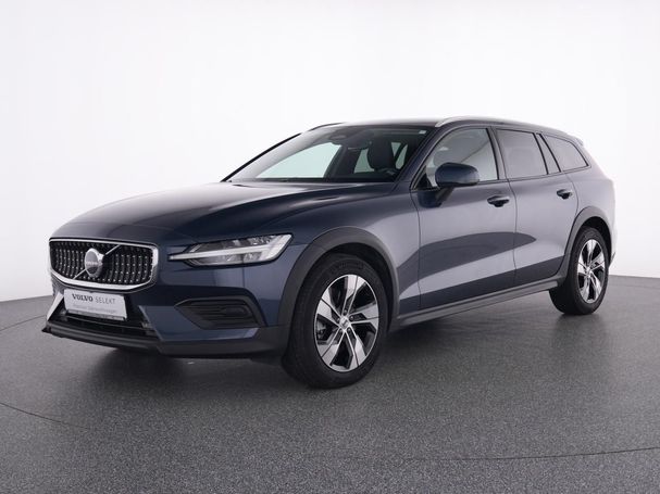 Volvo V60 Cross Country AWD B4 145 kW image number 1