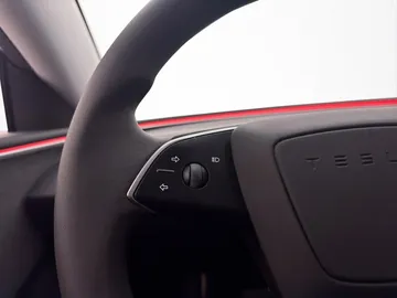 Car image 34