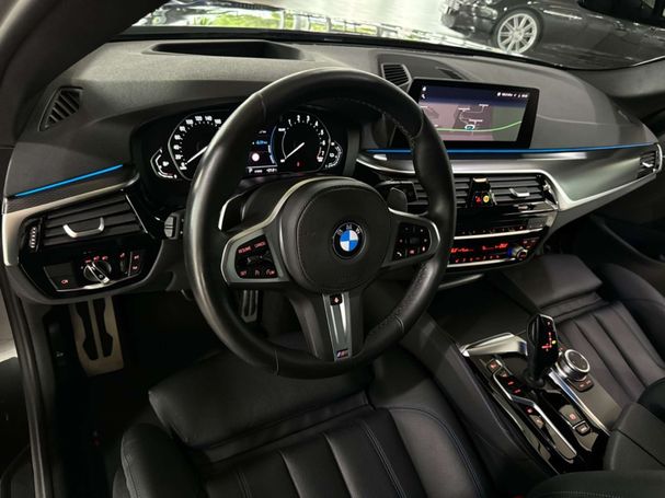 BMW 530 Touring xDrive 215 kW image number 17