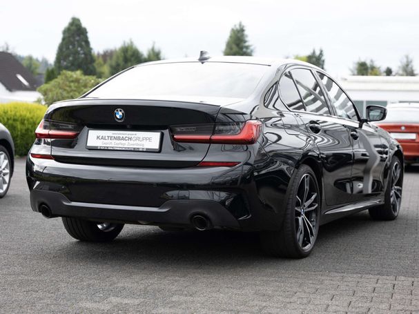 BMW 330e M Sport xDrive 215 kW image number 3