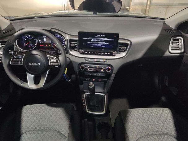 Kia Ceed 1.0 T-GDi 74 kW image number 10