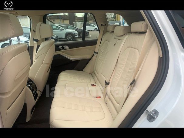 BMW X5 xDrive30d 195 kW image number 6