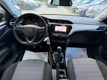 Car image 29