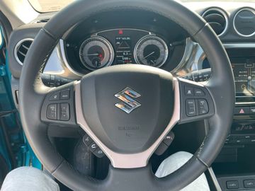 Car image 14