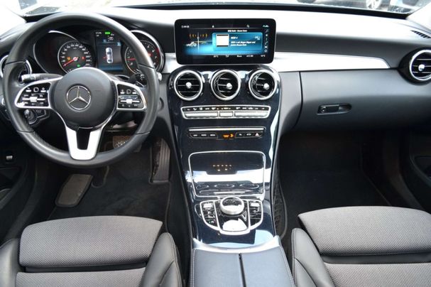 Mercedes-Benz C 300 190 kW image number 8