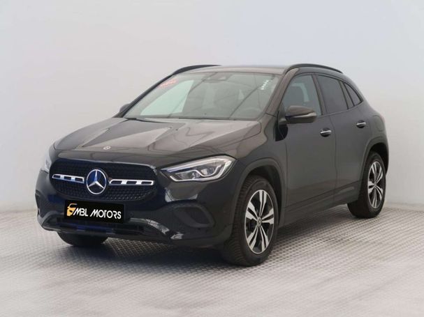 Mercedes-Benz GLA 200 110 kW image number 1