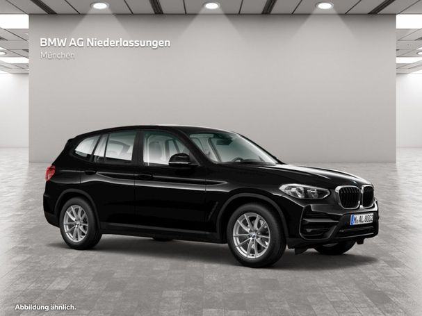 BMW X3 xDrive20i 135 kW image number 12