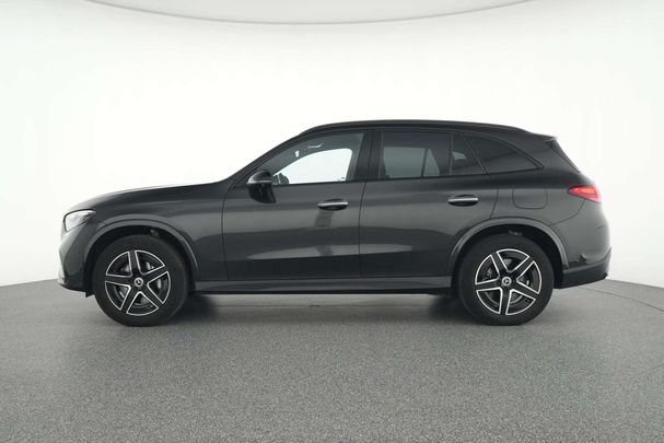 Mercedes-Benz GLC 300 e AMG Line 4Matic 230 kW image number 8