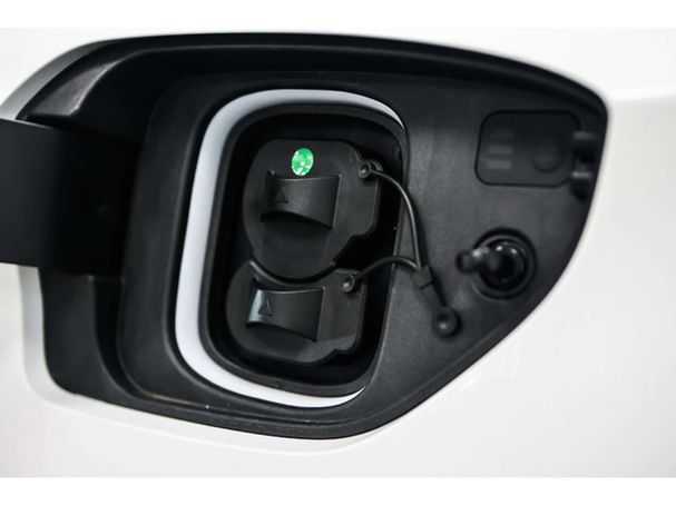 Hyundai Kona EV 100 kW image number 19