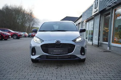 Car image 3