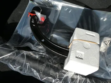 Car image 29