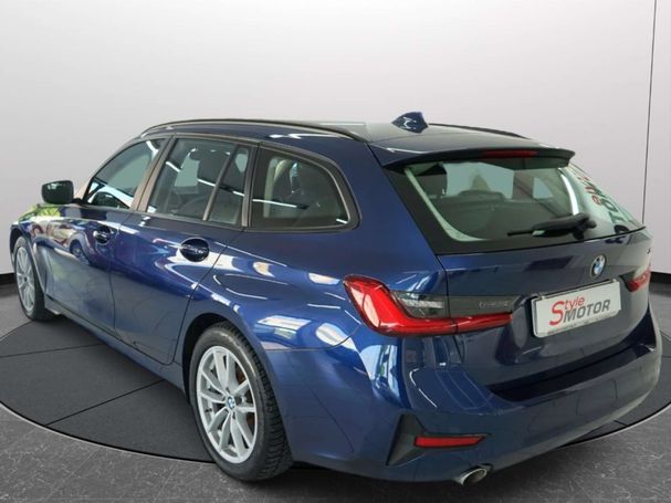 BMW 318d Touring Advantage 110 kW image number 3