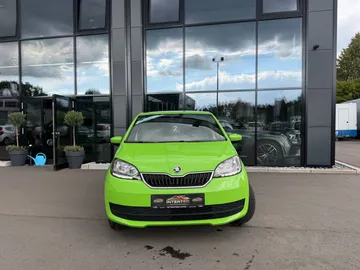 Car image 2