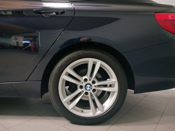 BMW 320i xDrive 135 kW image number 8