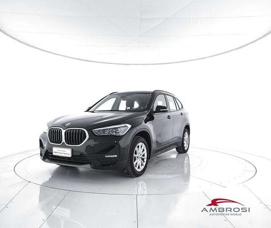 BMW X1 sDrive18d Advantage 110 kW image number 1