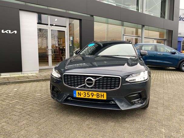 Volvo V90 T4 140 kW image number 3