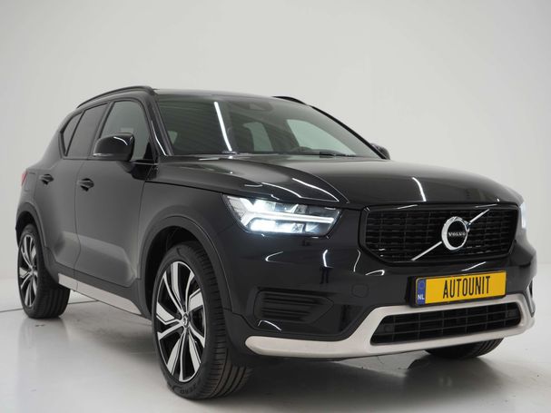 Volvo XC40 R Recharge T4 Design 155 kW image number 9