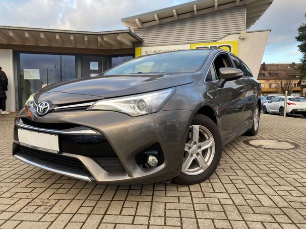 Toyota Avensis Touring S Sports 1.8 108 kW image number 1