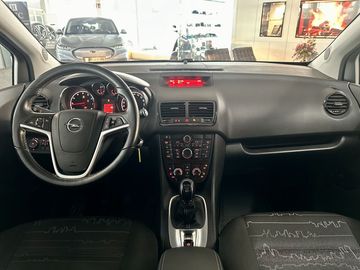 Car image 37