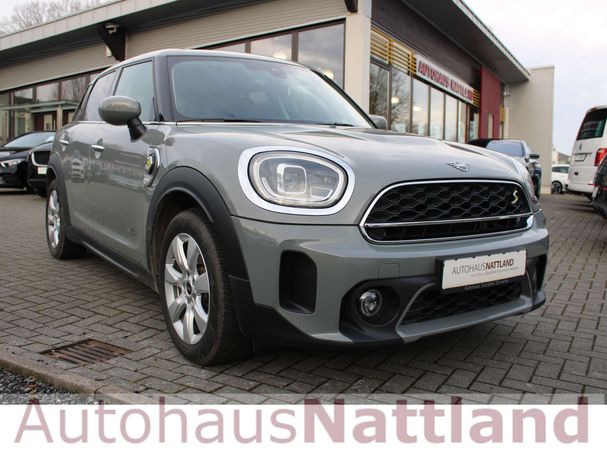 Mini Cooper SE Countryman All4 Trim ALL4 162 kW image number 4