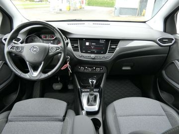 Car image 24