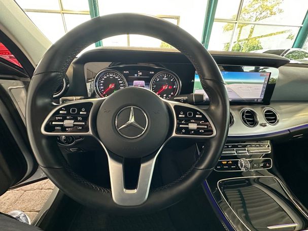 Mercedes-Benz E 220 d T 143 kW image number 8