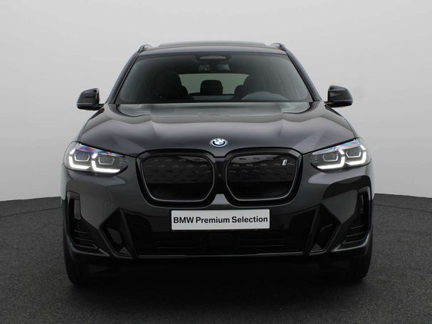 BMW iX3 M Sport 210 kW image number 2