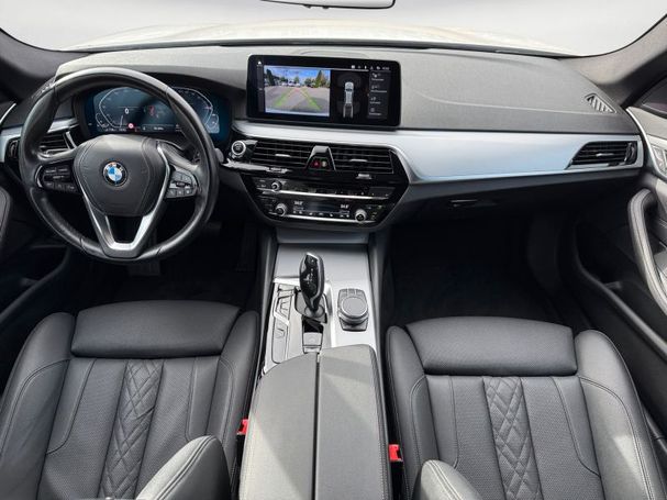 BMW 520 Touring 150 kW image number 11