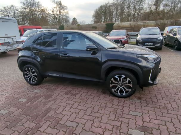 Toyota Yaris Cross 1.5 Hybrid Team Deutschland 85 kW image number 10