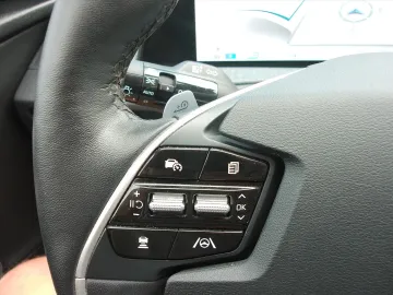 Car image 47