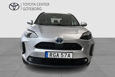 Car image 2