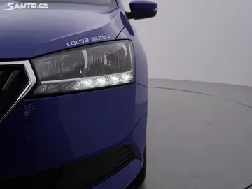 Car image 27