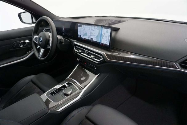 BMW 330e Touring xDrive 215 kW image number 5