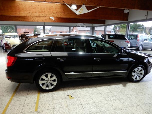 Skoda Superb Combi 1.4 TSI Elegance 92 kW image number 4