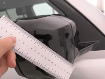 Car image 38