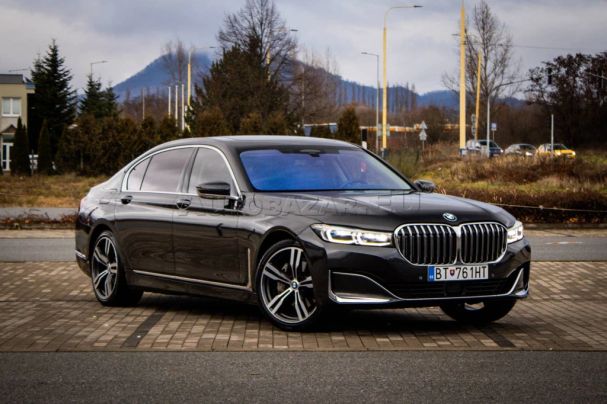 BMW 730Ld xDrive 195 kW image number 1