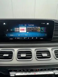 Car image 37