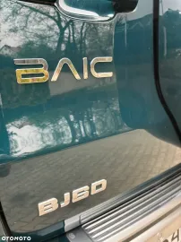 Car image 32
