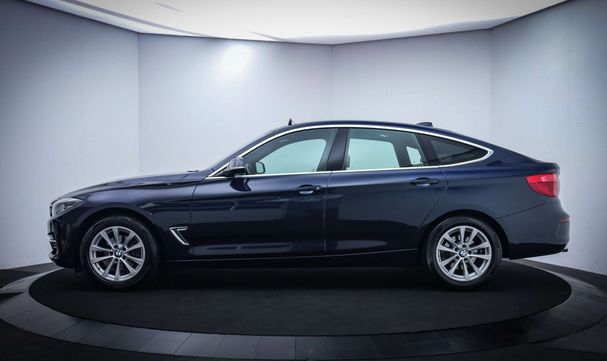 BMW 320i Gran Turismo 135 kW image number 12