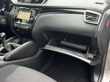 Car image 37