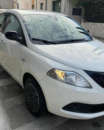 Lancia Ypsilon 51 kW image number 4